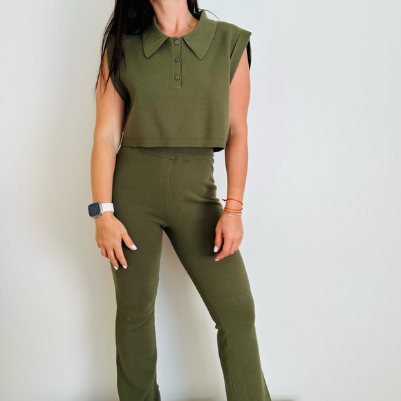 Bar lll X Sofia Richie 2 pieces set polo crop shirt and pull on pants - Picture 5 of 10